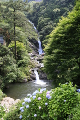 　見返りの滝　２