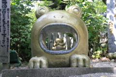  かえるの中にかえるさん