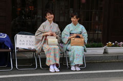 　和服でめぐる八女福島街並み