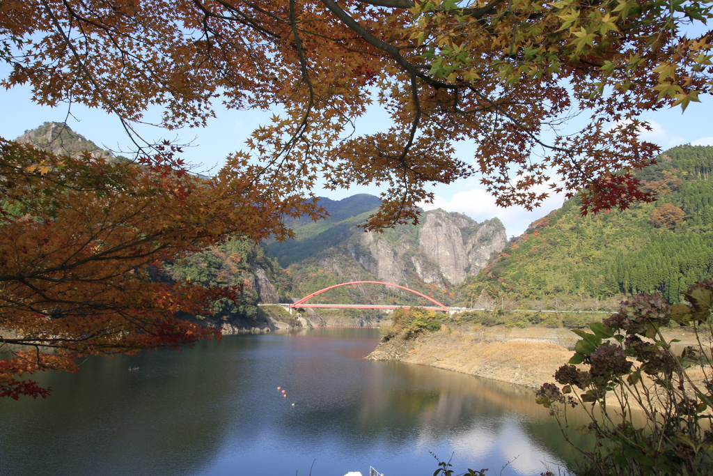  ハート岩（日向神ダム）１