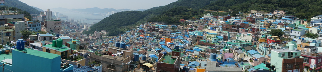 韓国　甘川文化村