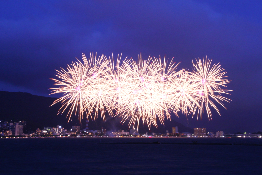 諏訪湖祭湖上花火大会①