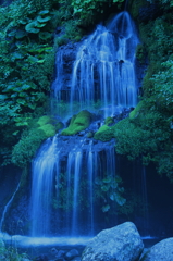 吐竜の滝②
