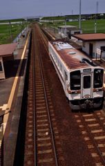 通過列車待ち