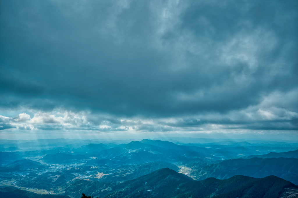 雨山から八幡岳