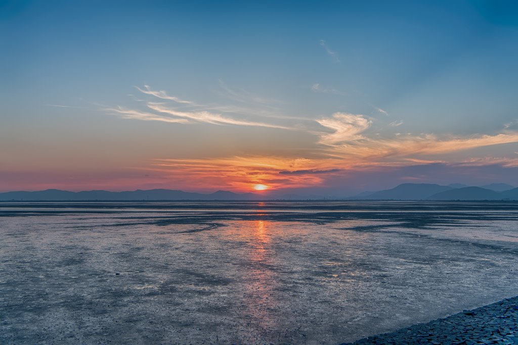 夕暮れの干潟-1
