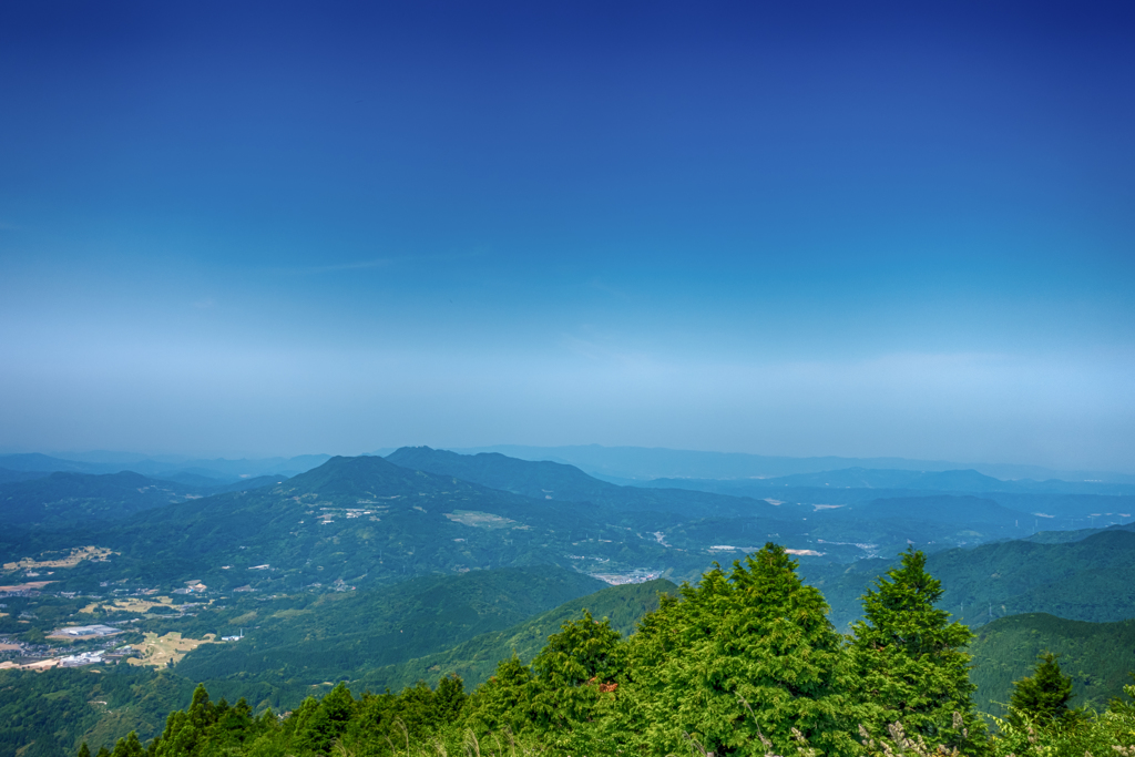 天山から八幡岳
