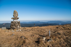 天山三角点