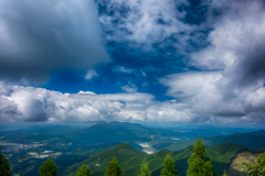 八幡岳は雲の下