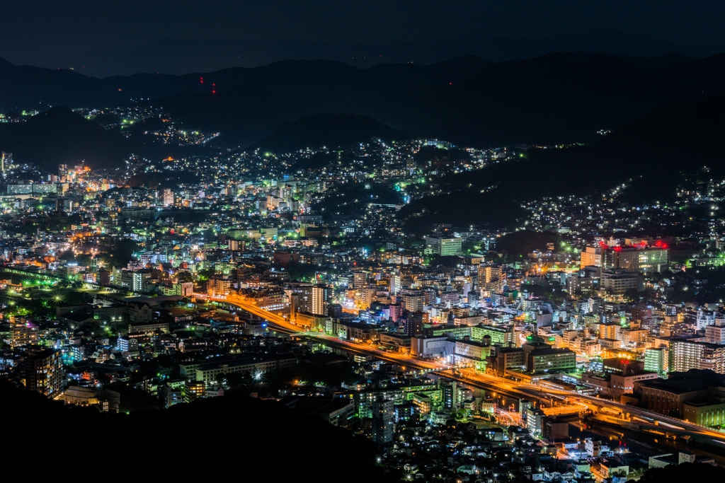 稲佐山からの夜景-85mm-3