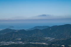 八幡岳から鏡山