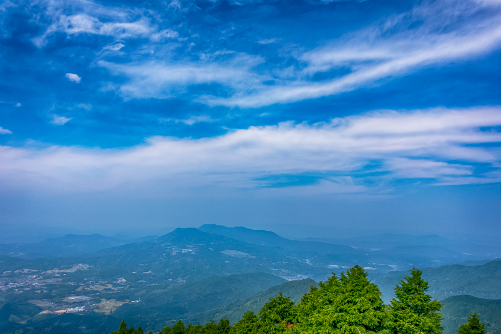 天山から八幡岳