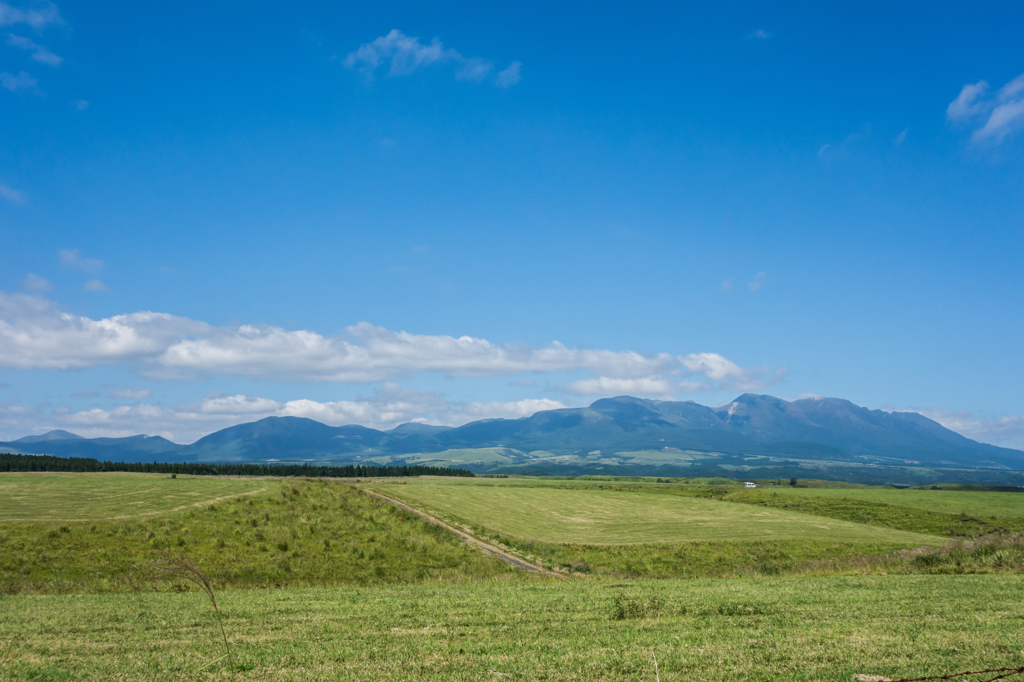 県道40号から久住山系