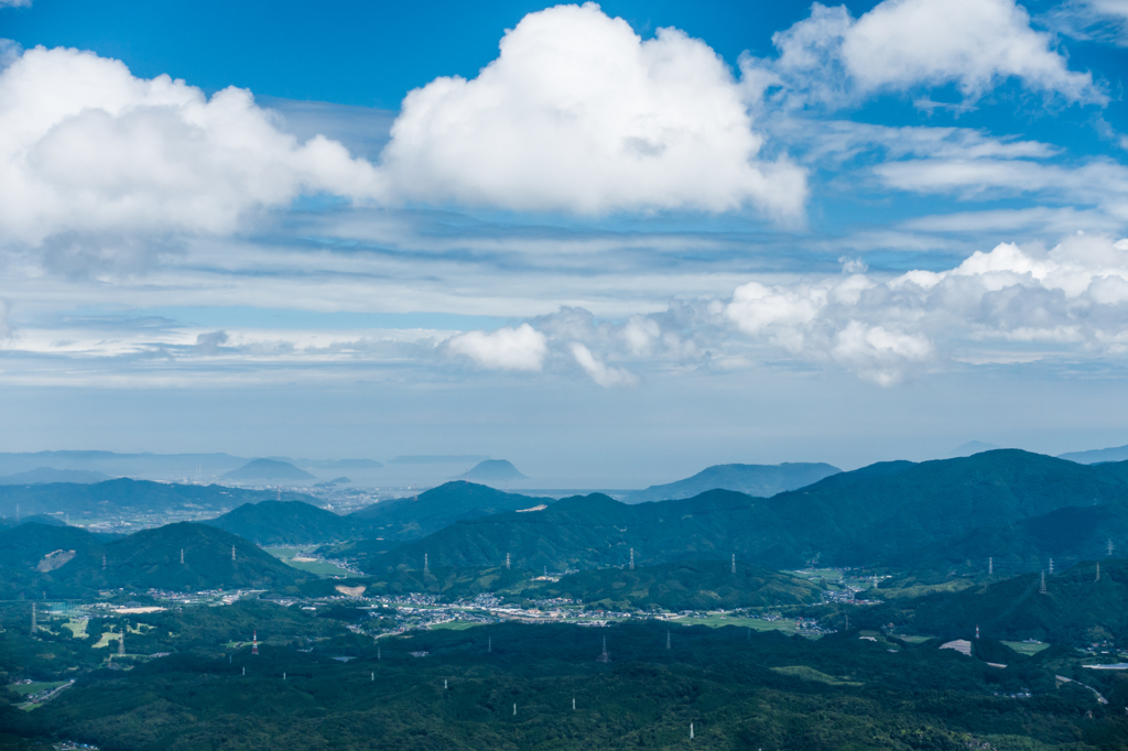 八幡岳山頂から唐津方面