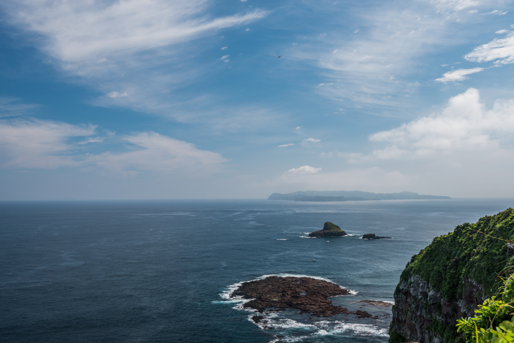 大バエ灯台から的山大島