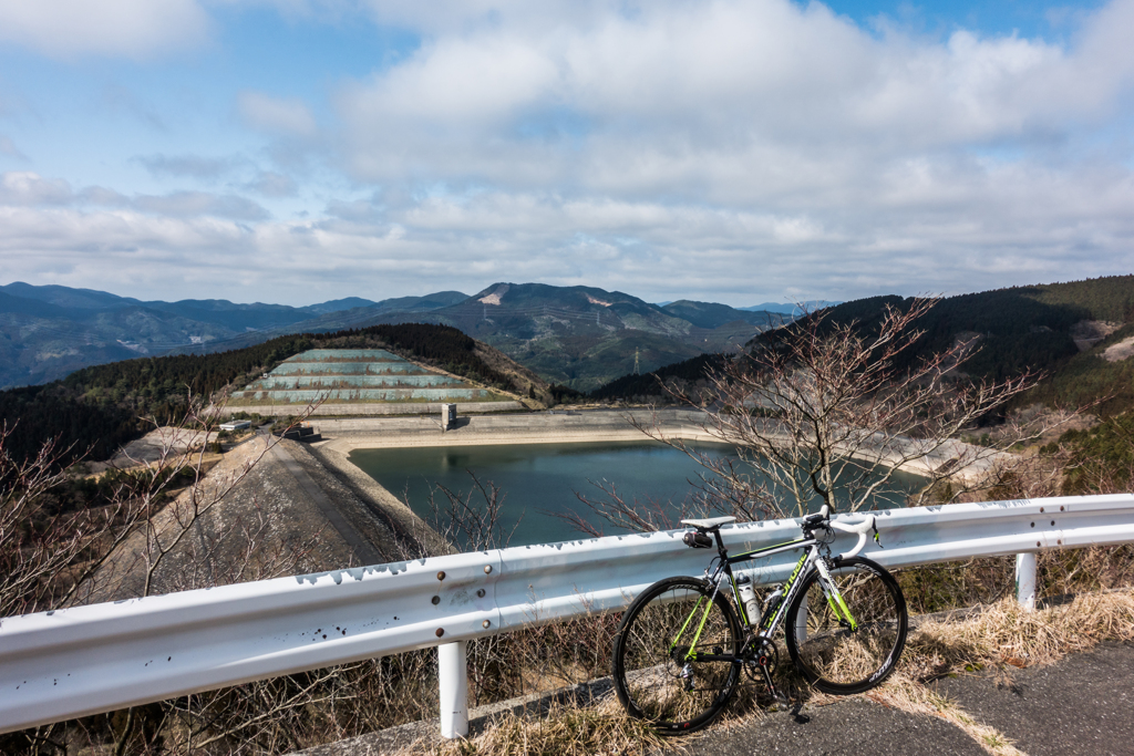 天山ダム