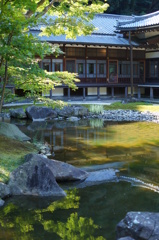 美しき禅寺にて