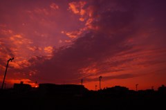 「夕闇へ、劇的に」