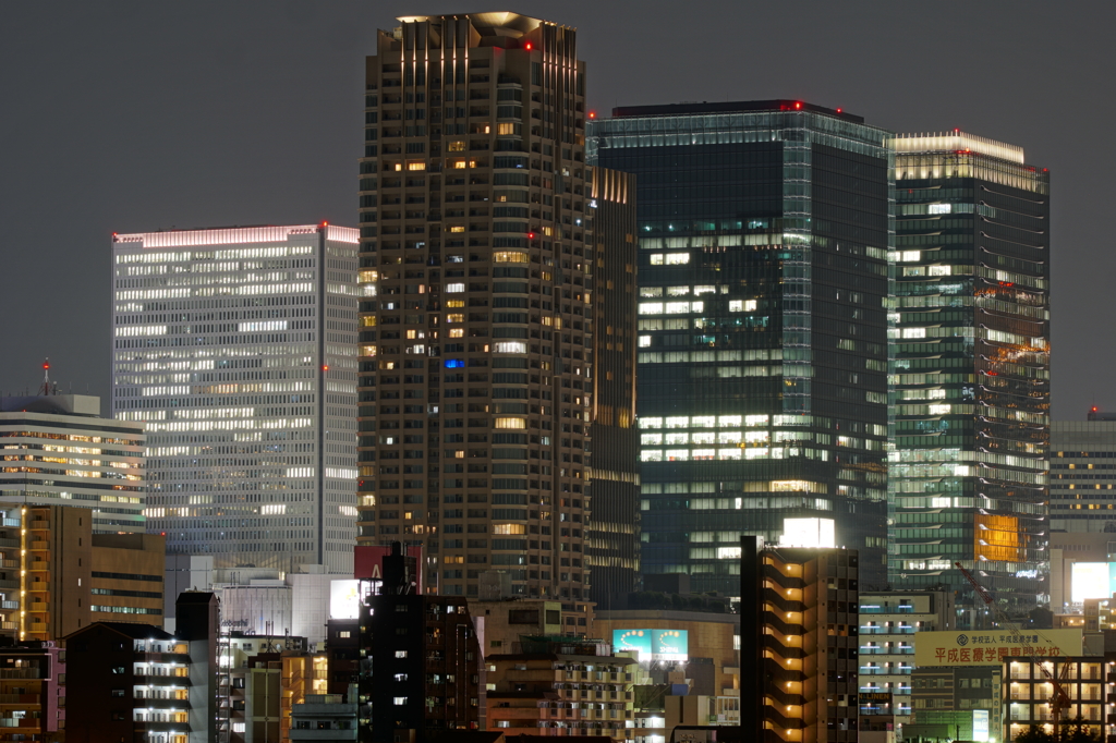 GRAND FRONT OSAKA・NIGHTVIEW(グランフロント大阪夜景)