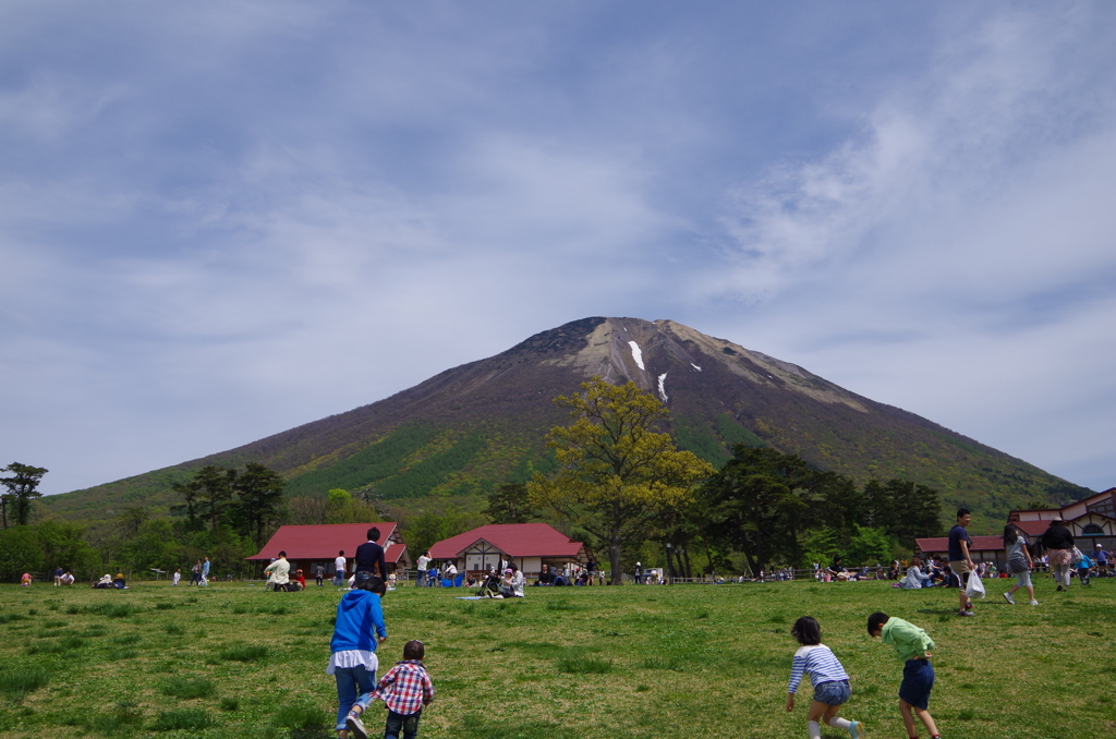 大山と牧場！！