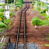 線路の向こうへ