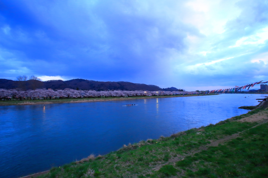 北上川の夕暮れ