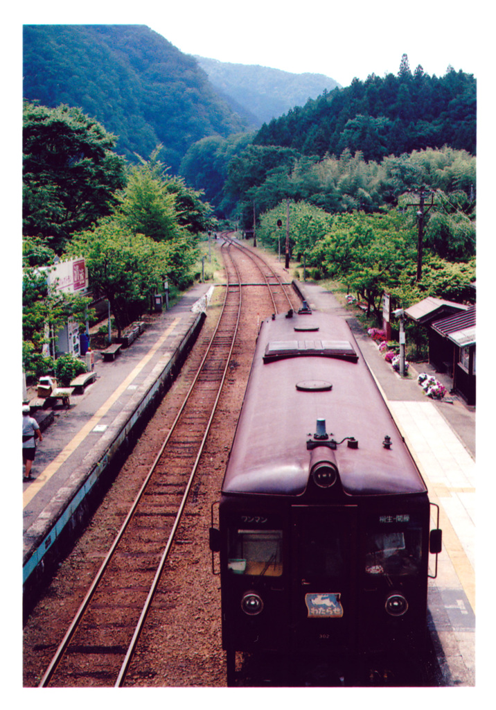 わたらせ渓谷鐡道-折り重なる情景-