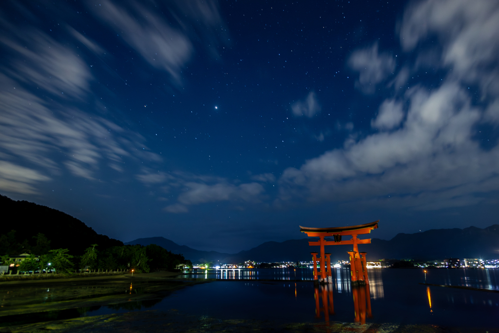 夜明け前