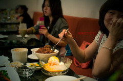 丼とアイスクリーム