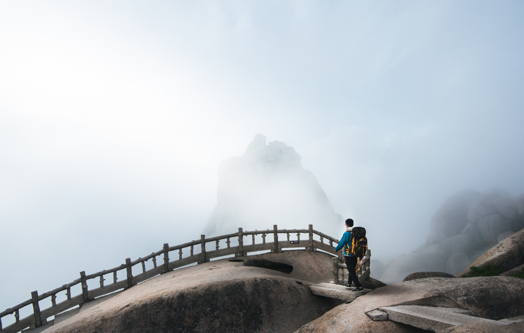 天柱山