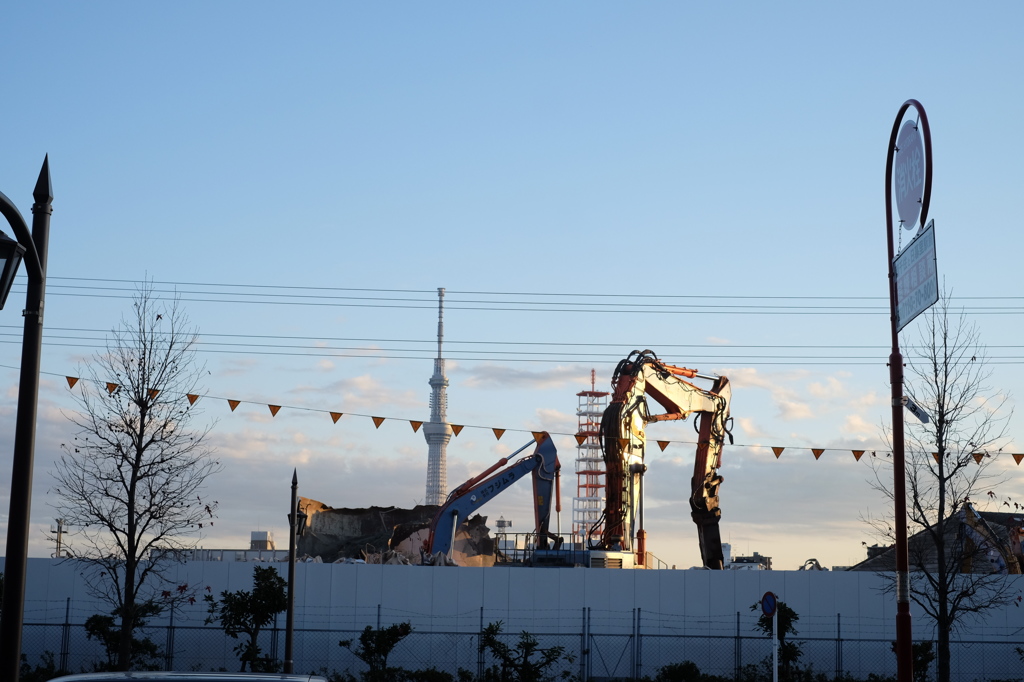 隅田川駅セメントサイロ跡