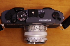 BESSA R2A + Carl Zeiss Biogon T* 28mm F2
