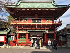 神田明神の賑わい