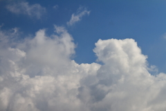 名残の夏雲