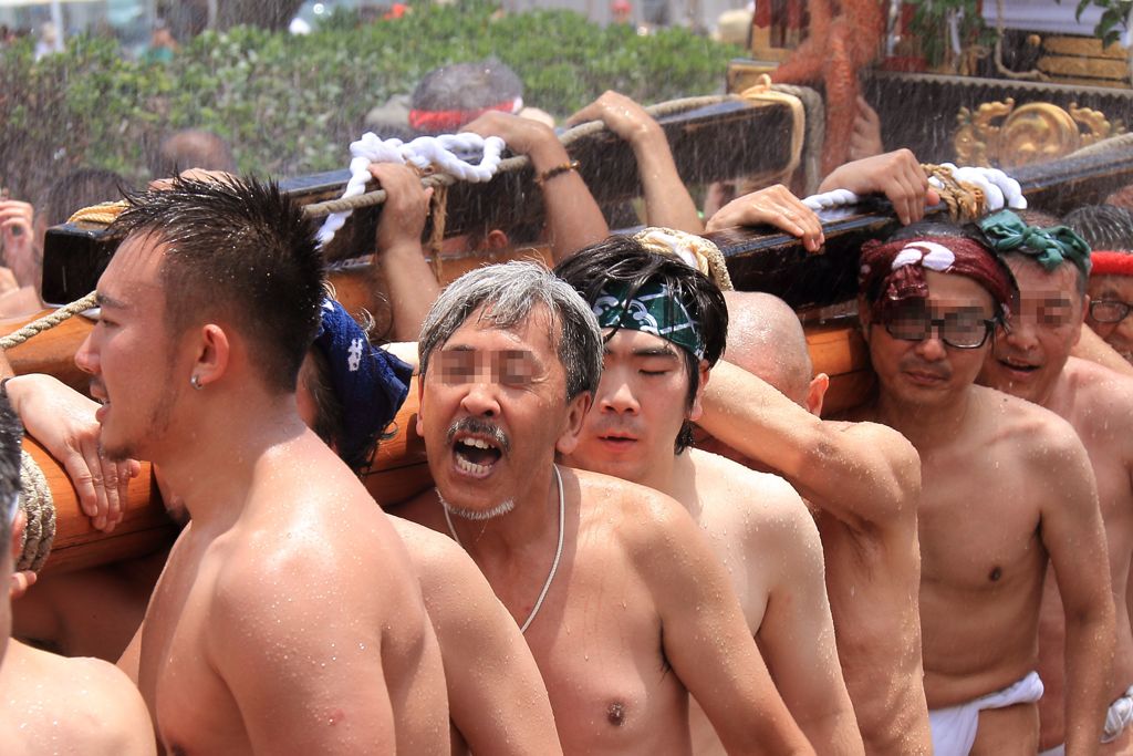 神輿の男達５