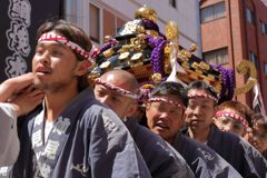 神輿の男たち１