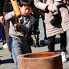 お餅つき