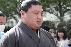 国技館入り4　嘉風