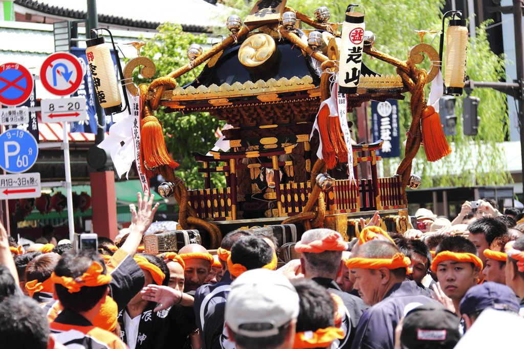 祭りに酔う４