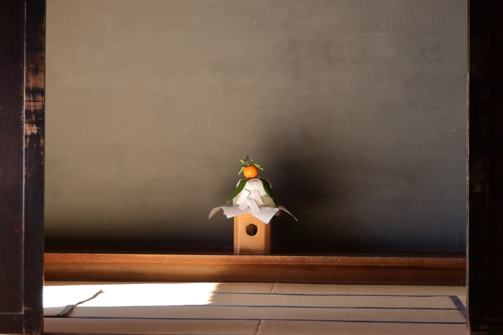 鏡餅のある床の間