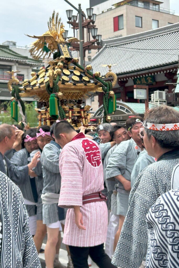 三社祭１