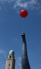 モニュメントとクイーン