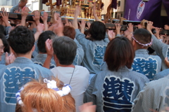 雄叫びと共に２