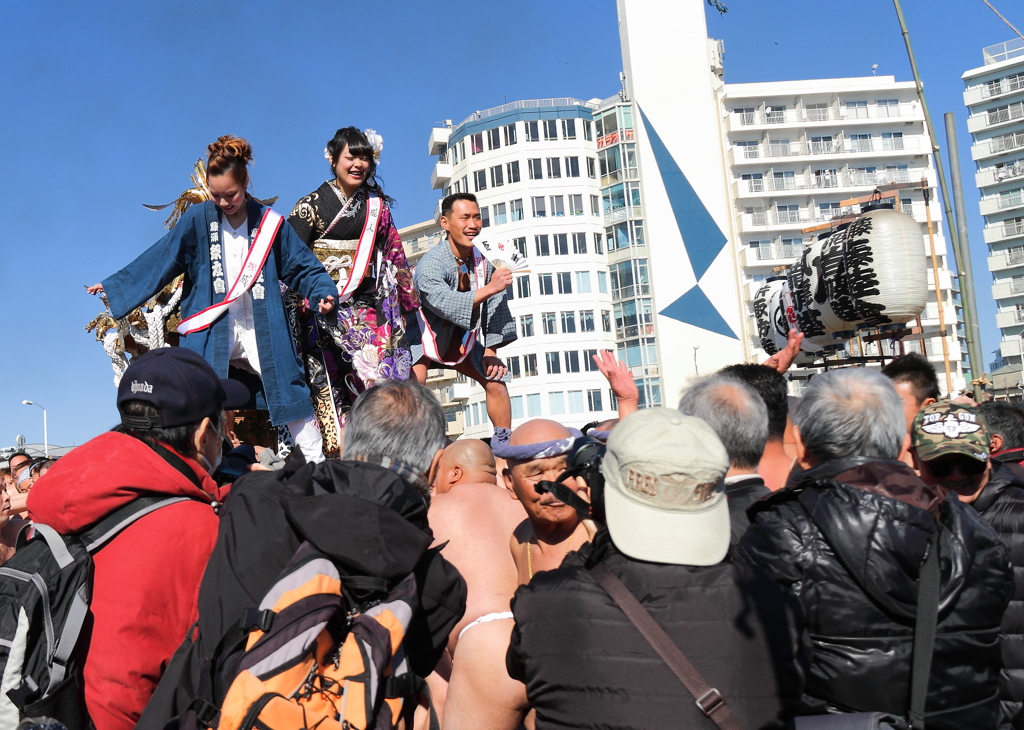 新成人を祝う２