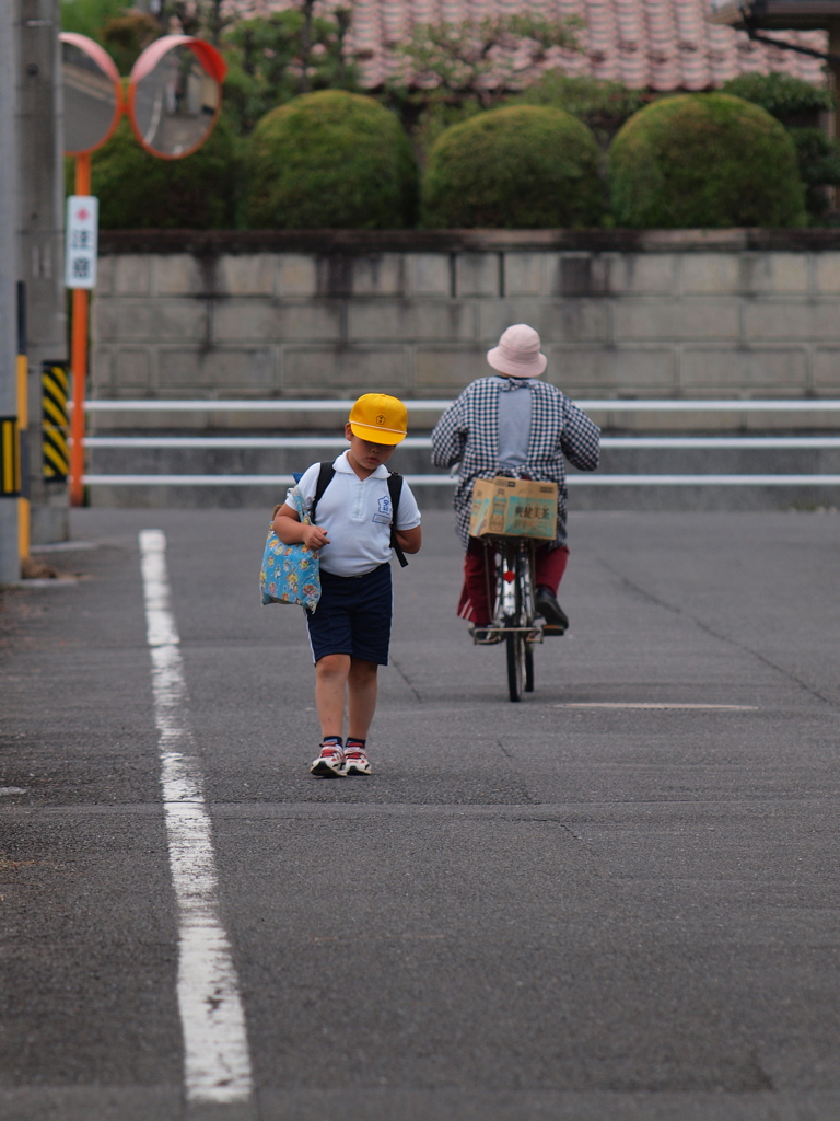 すれ違い