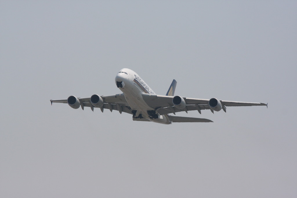 A380  -16