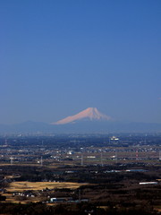 遥か彼方の富士山