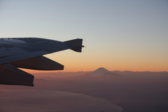 機内より、富士山