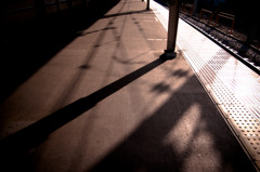 中野駅　朝風景　ﾎｰﾑ　