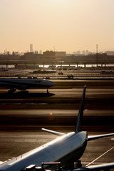 BOEING 777-200 全日空 と 777-300 日本航空